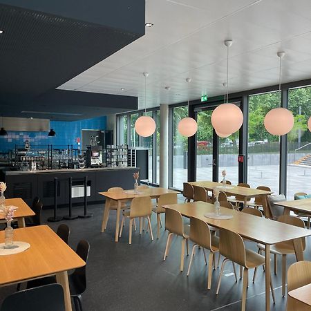 Hotel Am Campus เมินเคงลัดบาค ภายนอก รูปภาพ