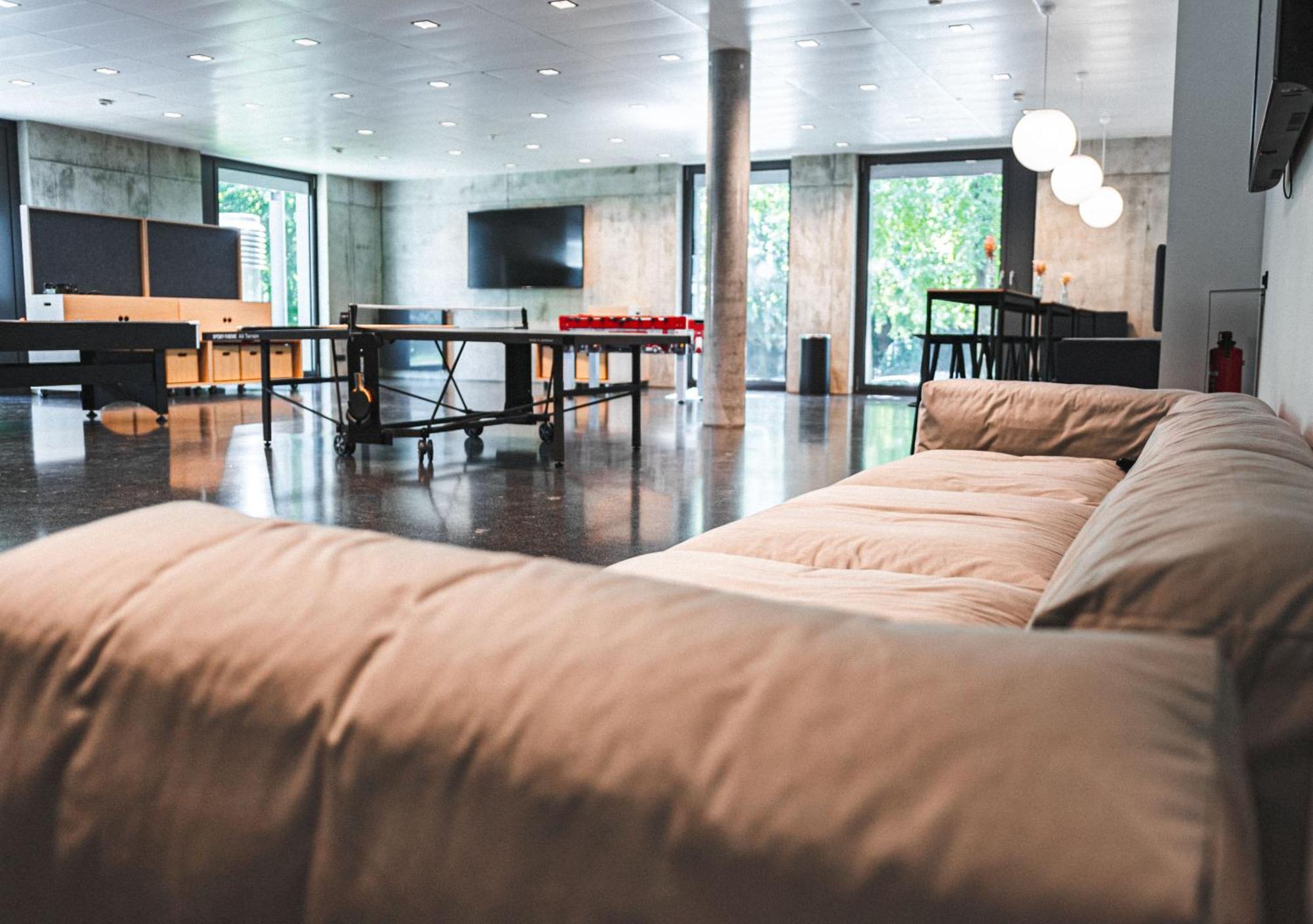 Hotel Am Campus เมินเคงลัดบาค ภายนอก รูปภาพ