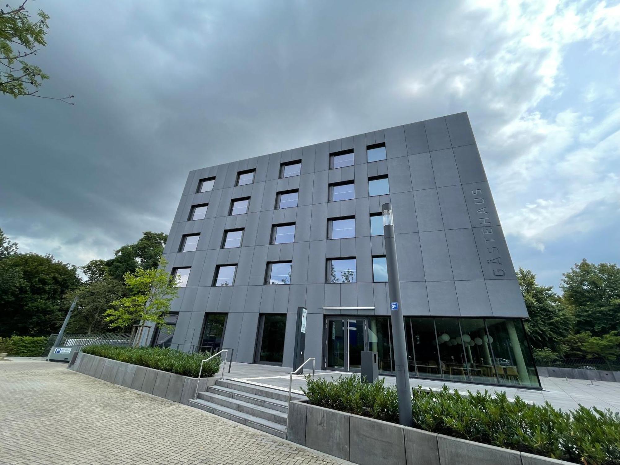 Hotel Am Campus เมินเคงลัดบาค ภายนอก รูปภาพ